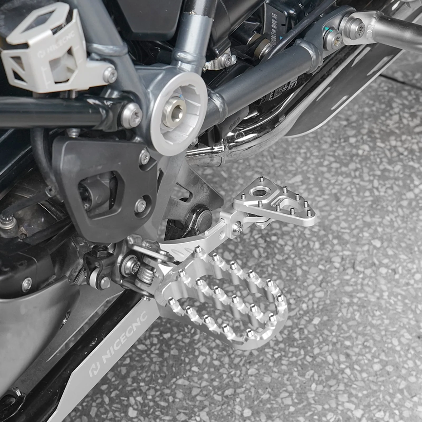 Adjustable Rear Brake Lever Pedal For BMW R1200GS R1250GS - Image 15