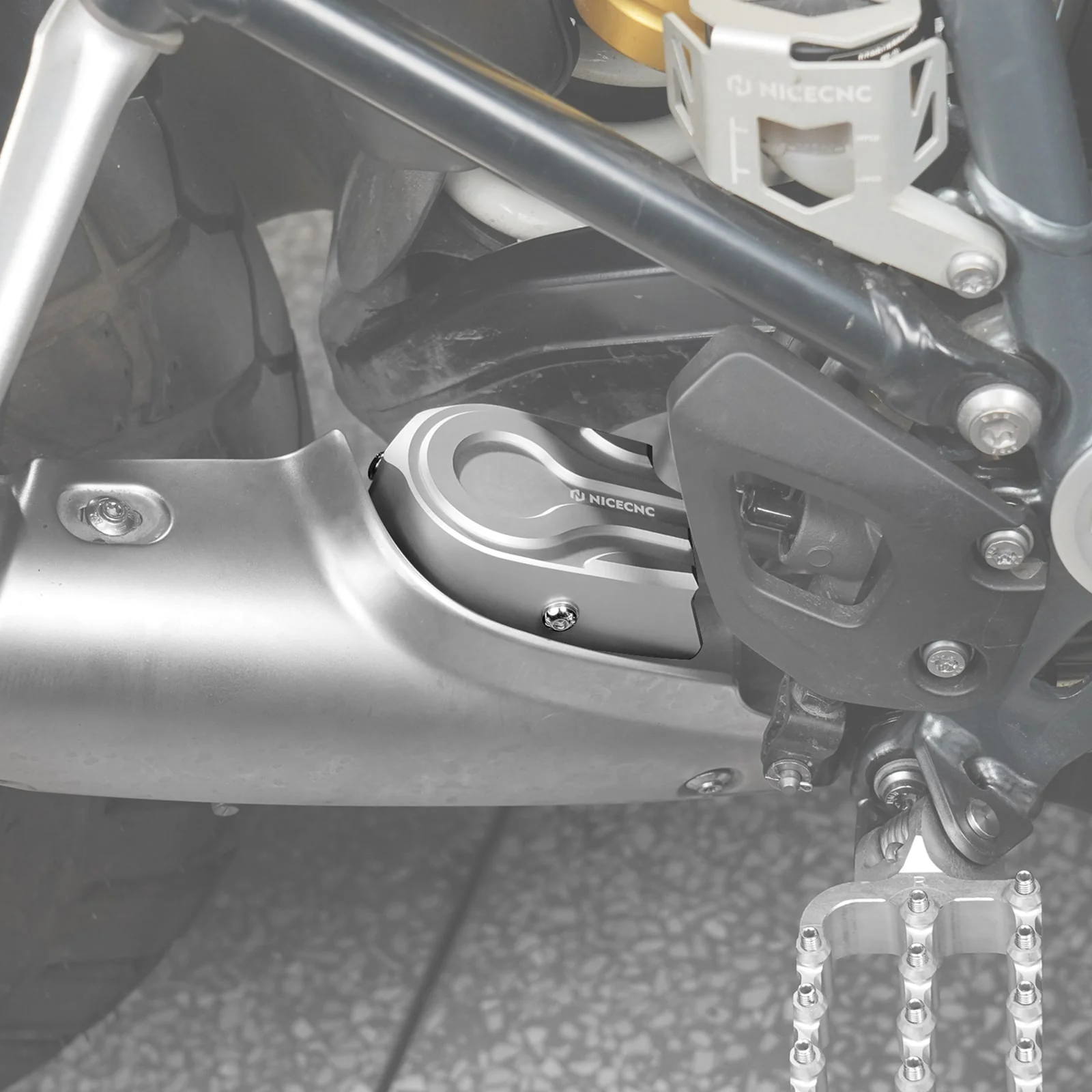 Exhaust Flap Cover For BMW R1250GS 2019-2023 - Image 3