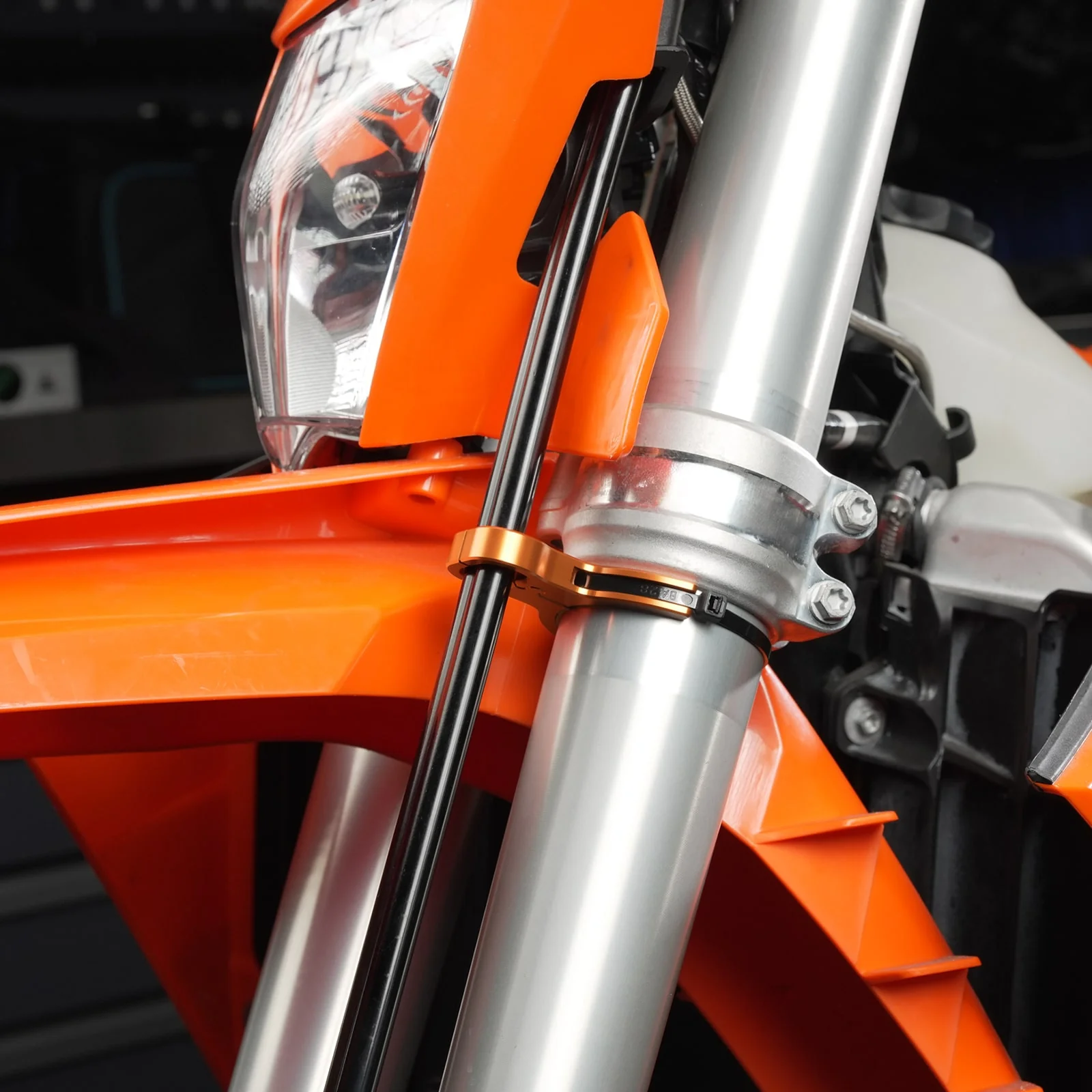 Front Brake Hose Line Guide Clamp Holder For Gas Gas 125–500 EX MC EC F 700 SM ES - Image 24