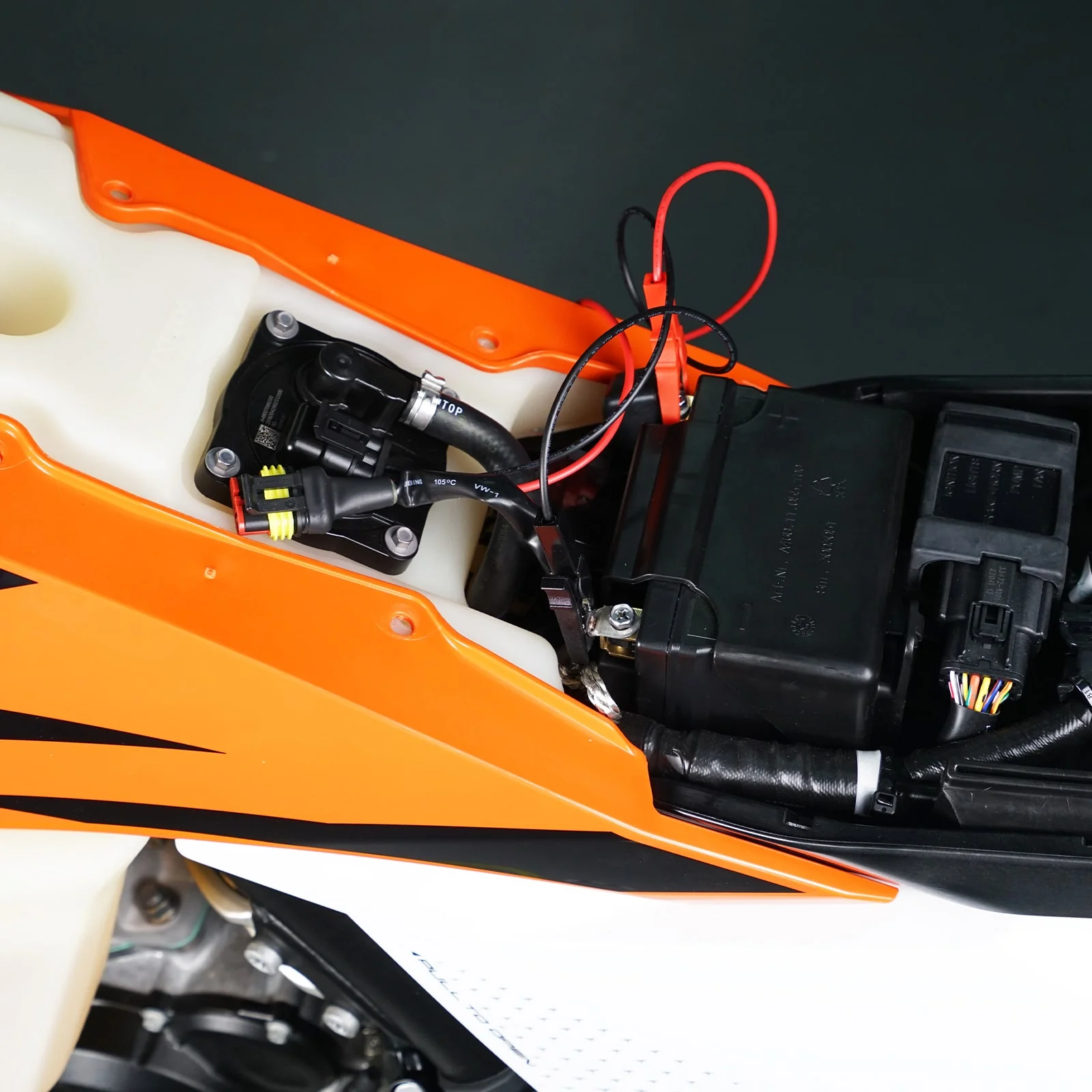 Fuel Pump Tester and Transfer Kit For KTM Husqvarna GASGAS - Image 8