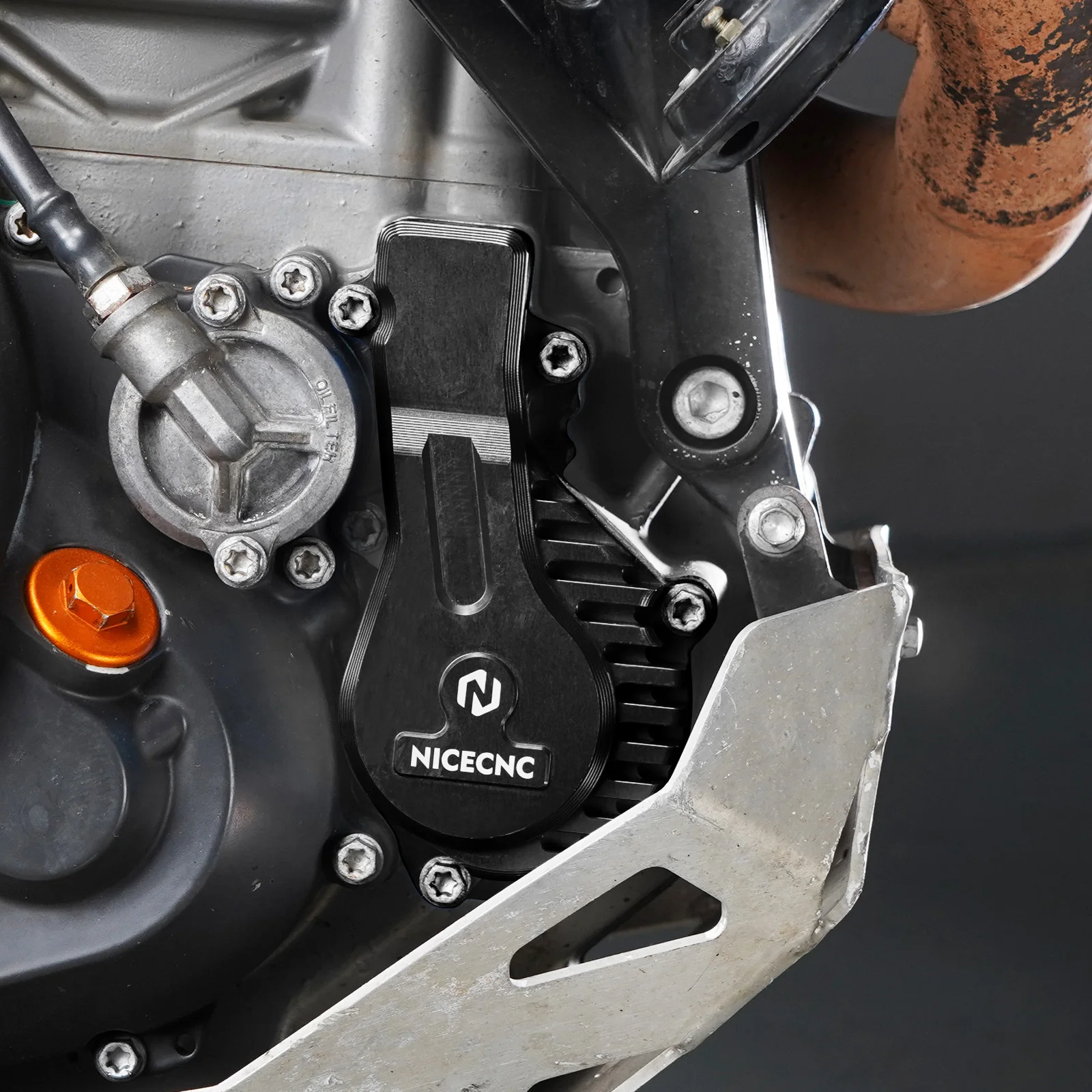 Finned Water Pump Cover Guard For Husqvarna 701 Enduro SM 2016–2025 - Image 22