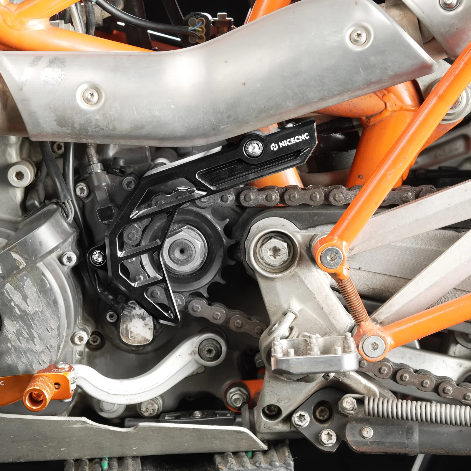 Sprocket Cover Case Saver Chain Guard For GasGas SM ES 700 2022 - Image 15