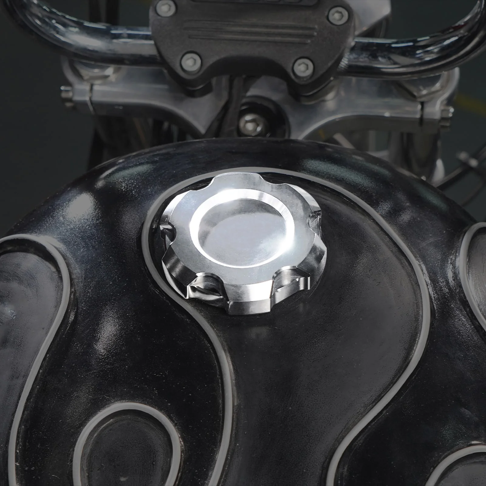 Gas Fuel Tank Cap Cover For Harley Sportster 1200 48 XL Iron 883 XL883N - Image 18