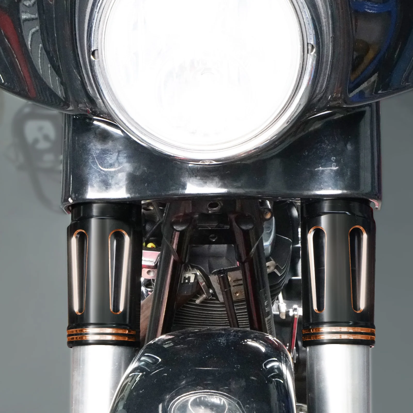 Front Fork Tube Slider Covers For Harley Road King Street Glide Freewheeler Ultra Limited - Image 5