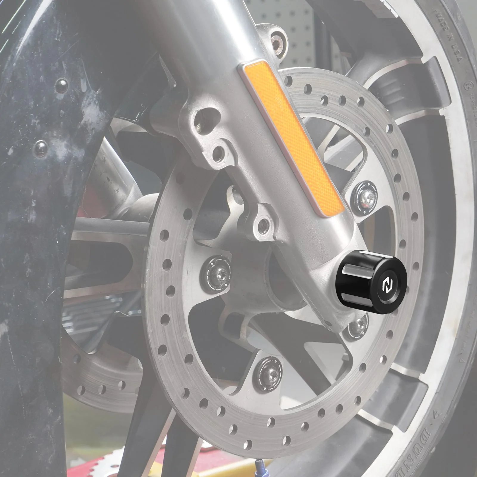 Front Axle Nut Covers Caps For Harley Softail Deluxe Slim Fat Boy Heritage Classic - Image 3