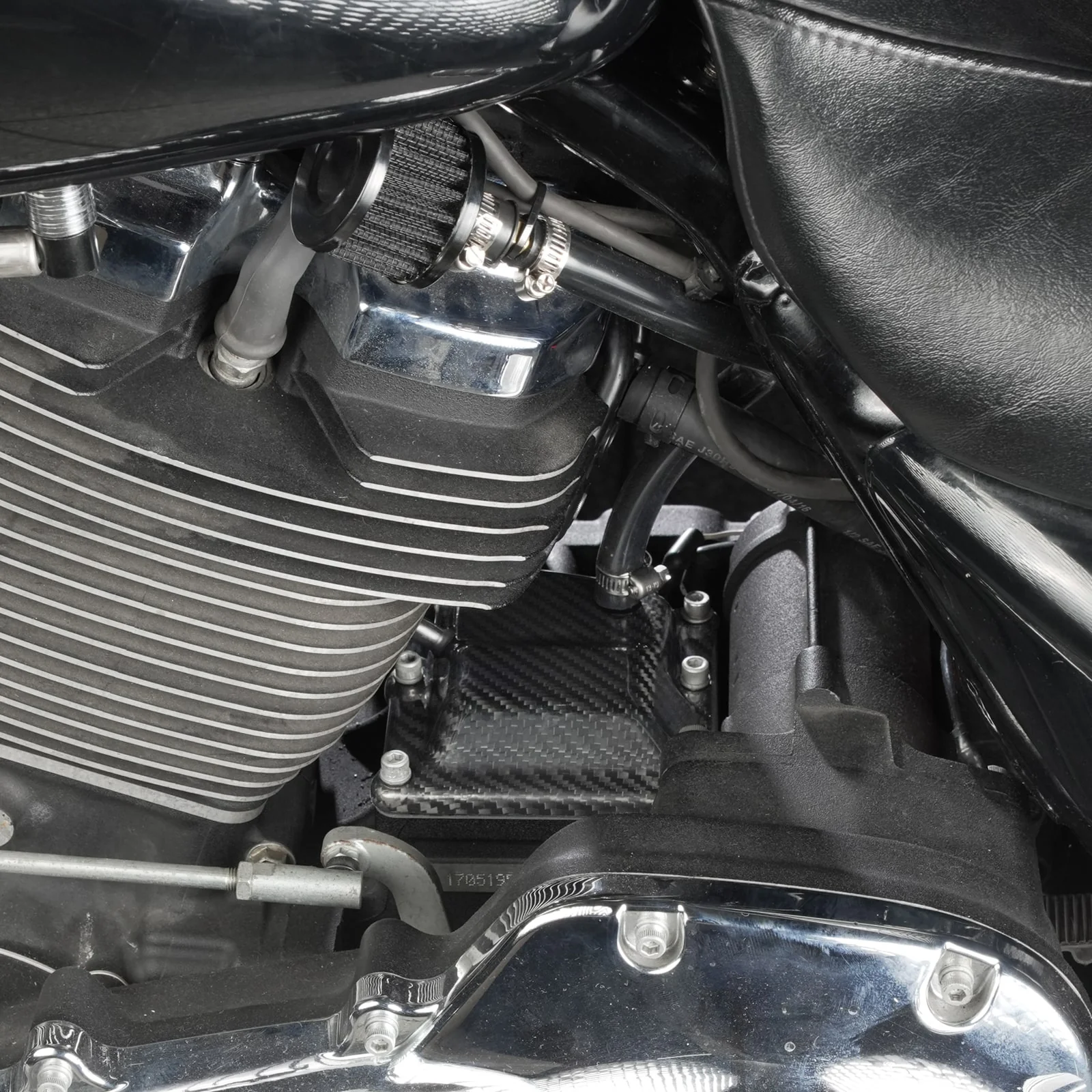 Carbon Fiber M8 Vented Transmission Top Cover For Harley Street Bob Low Rider S Fat Boy - Image 2