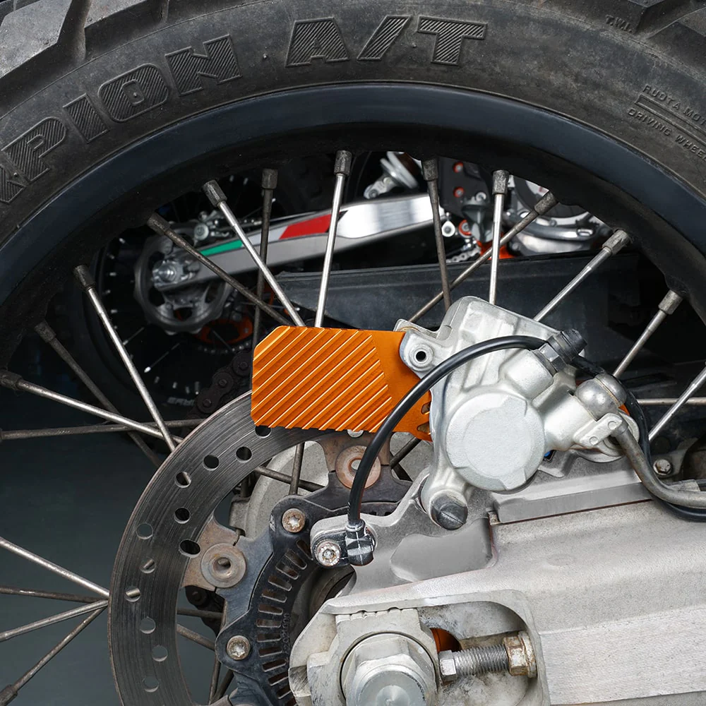 Rear Brake Caliper Cooler For Husqvarna 701 Enduro Supermoto 401 Vitpilen Svartpilen - Image 3