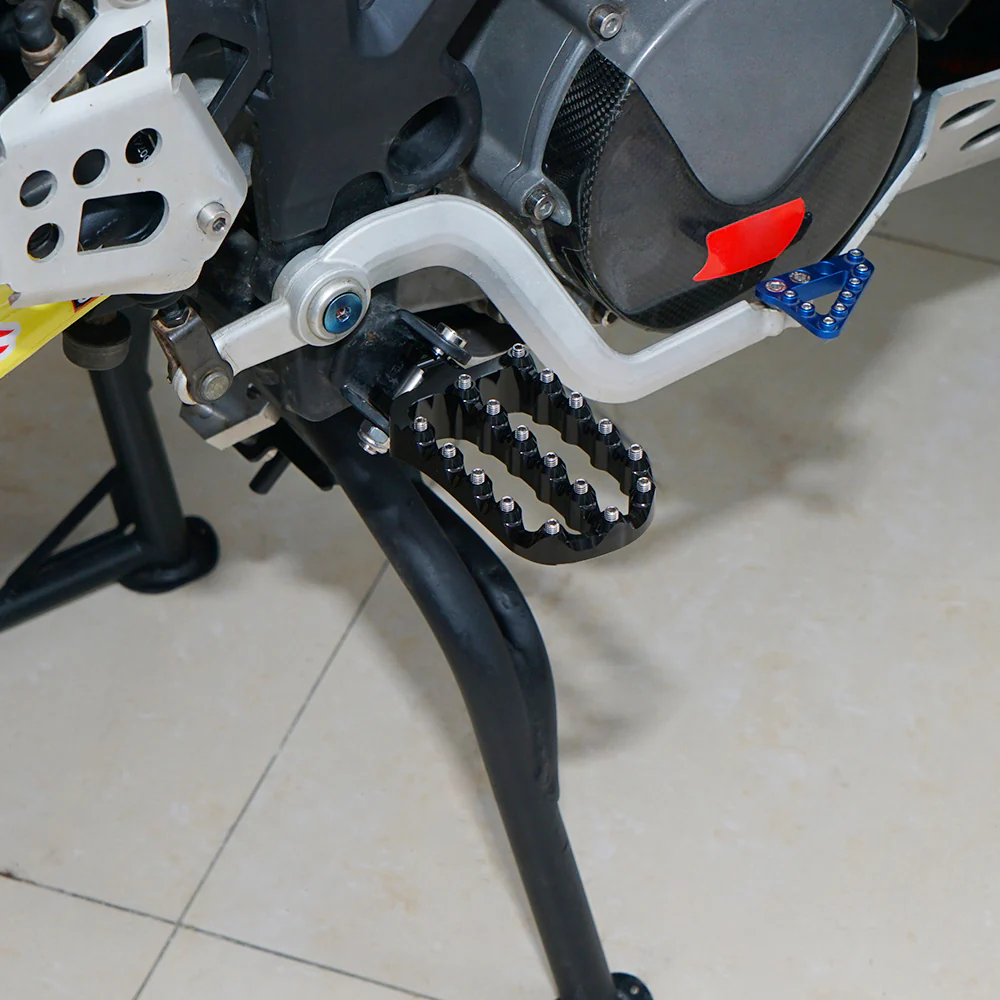 Forged Wide Foot Pegs For KTM 690 Enduro SMC R 790 890 950 990 1090 ADV 1290 SAR - Image 16
