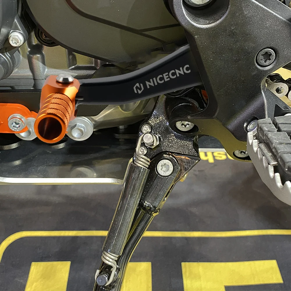 Upgraded Folding Extended Gear Shift Lever For KTM 790 890 Adventure R SMT - Image 14