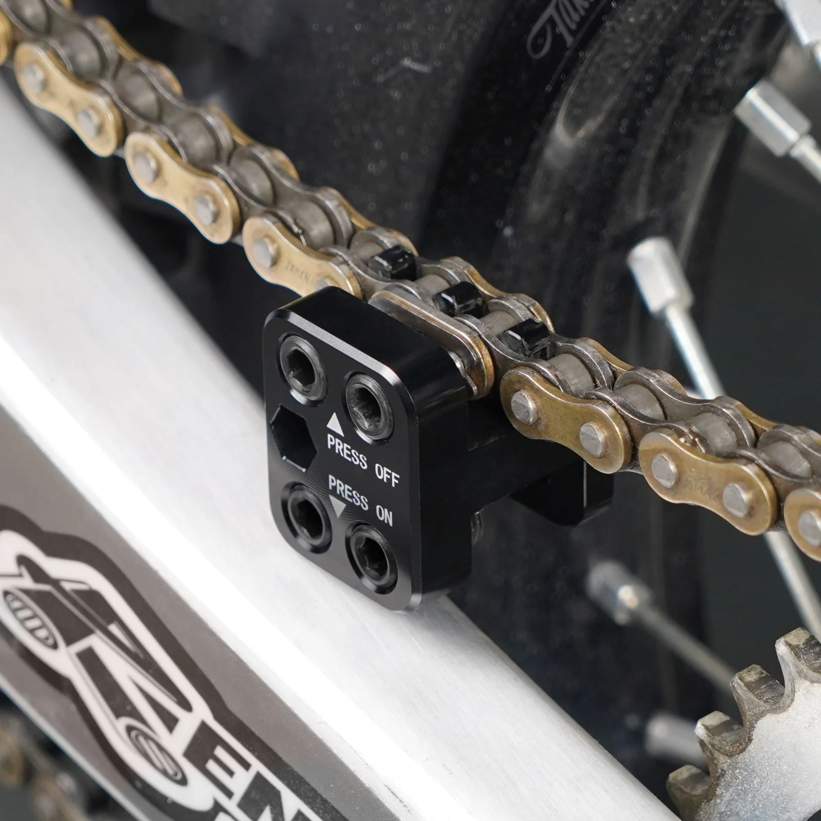 Master Link Press Tool Chain Splitter Link Changing Tool - Image 2