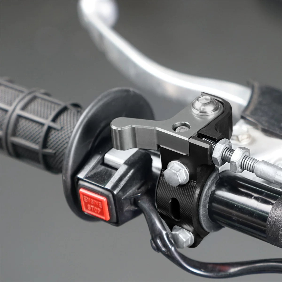 Rotating Bar Clamp Hot Start Lever For Brake and Clutch For Honda Suzuki Kawasaki - Image 3