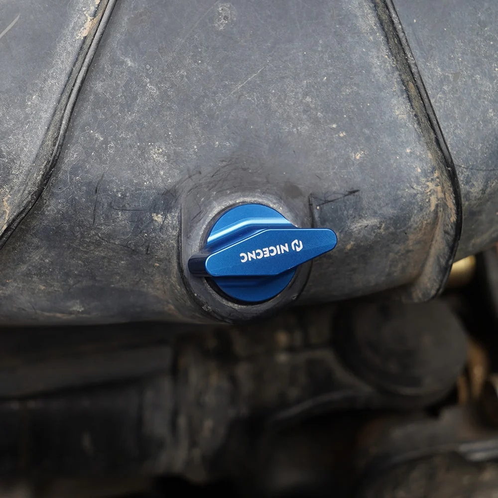Clutch Cover Drain Plug For Polaris RZR XP 4 1000 General 1000 Sportsman Ranger - Image 3