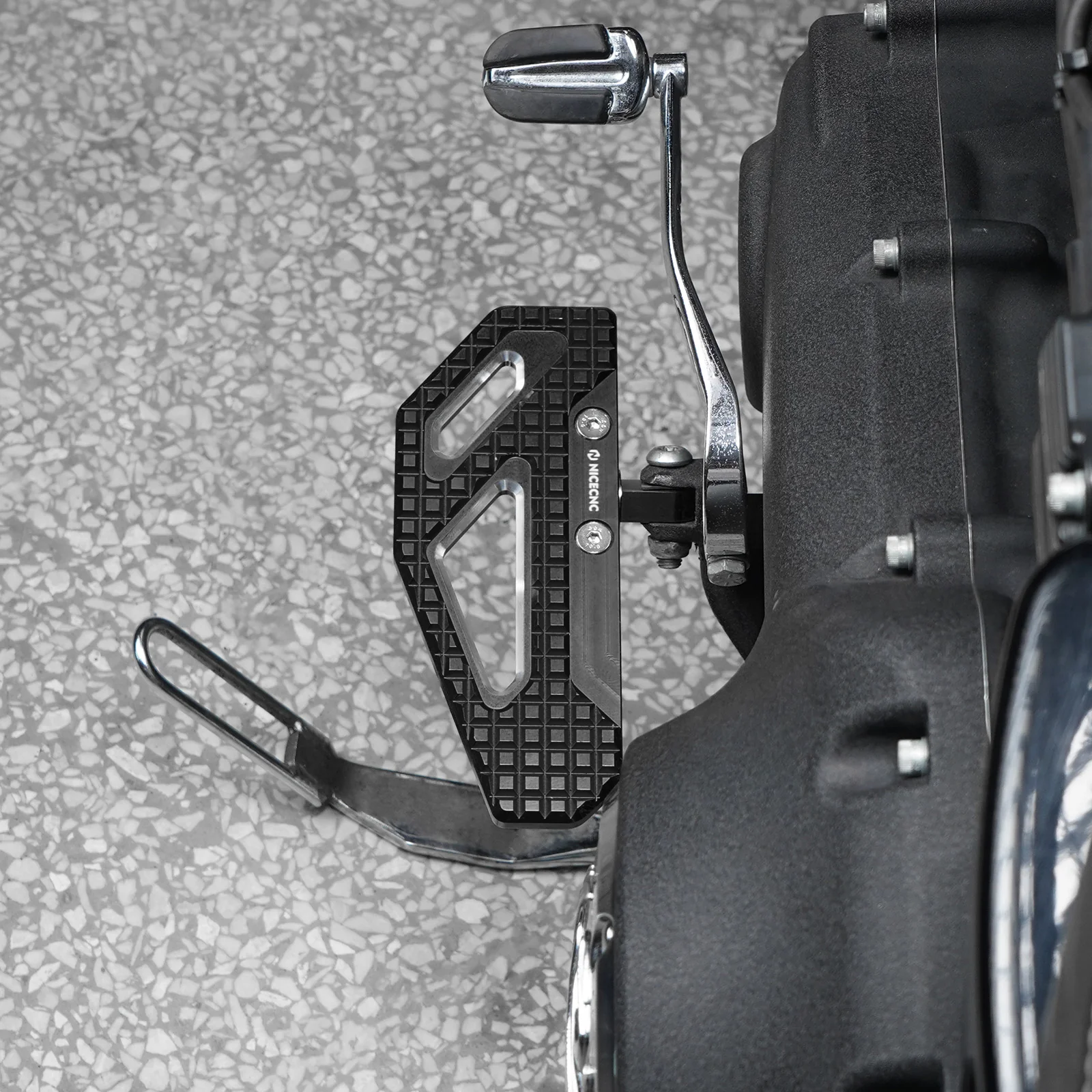 Rider Foot Pegs For Harley Dyna Low Rider Street Bob Super Glide Big V-twin Models - Image 4
