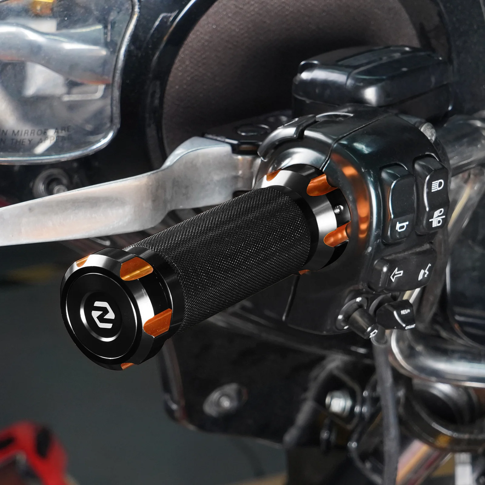 Short Clutch Brake Lever + Handlebar Grips For Harley Road King Electra Street Glide - Image 2