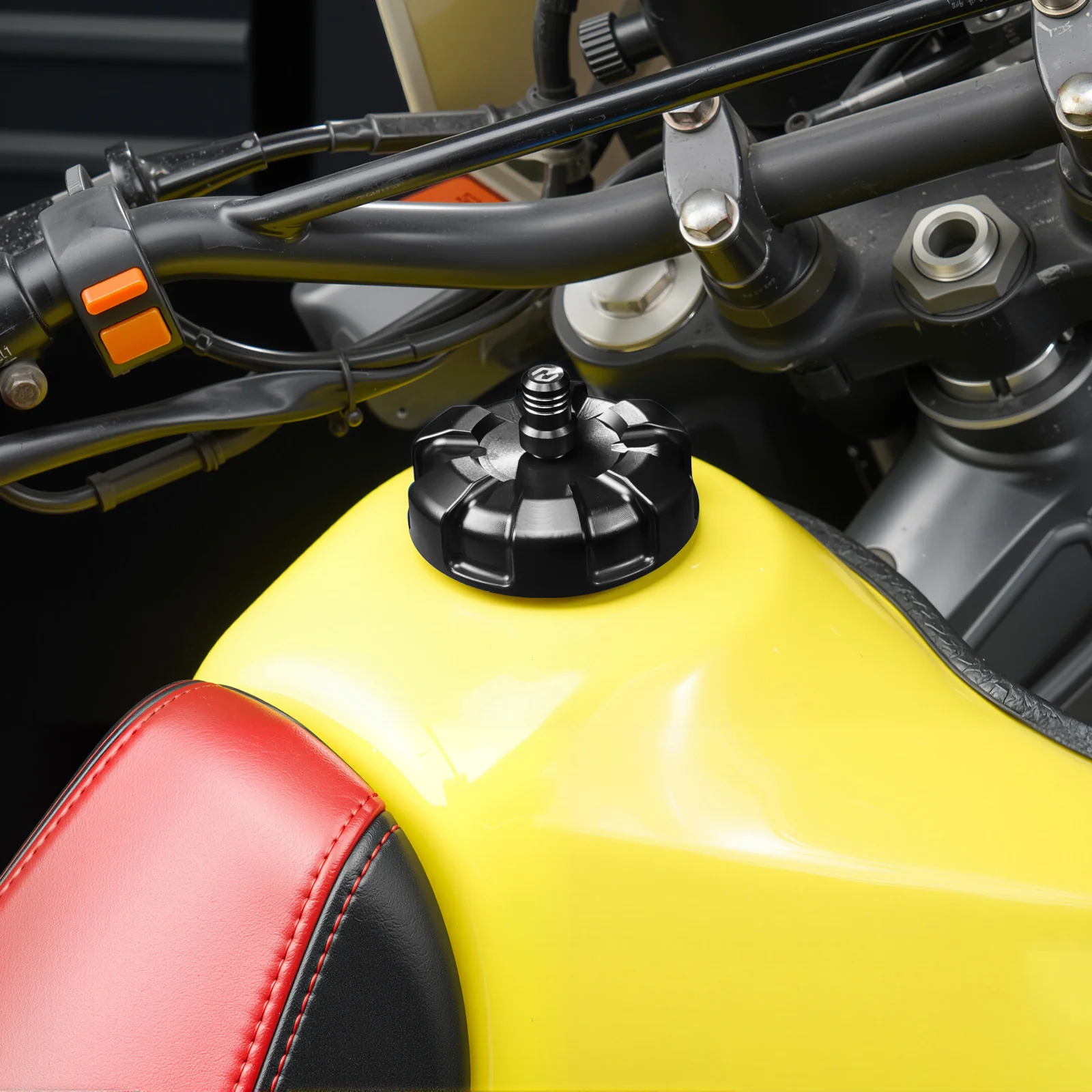Vented Gas Tank Cap Cover For Suzuki DR650 S / SE 1996–2019 - Image 2