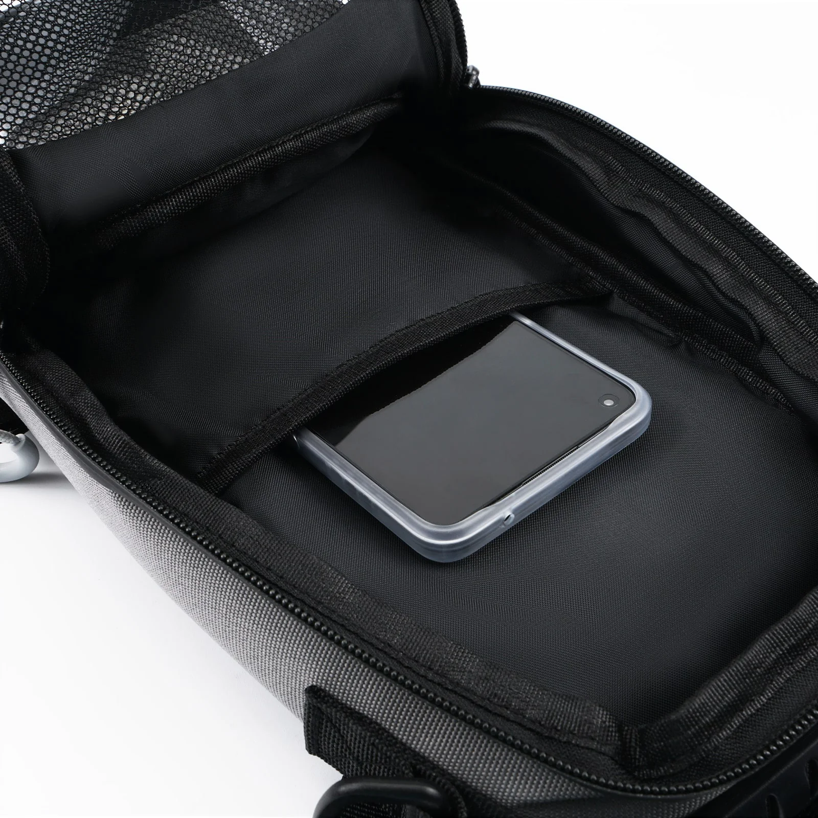 Universal Motorcycle Magnetic Tank Bag Front Fuel Storage Saddle Bag - Image 8