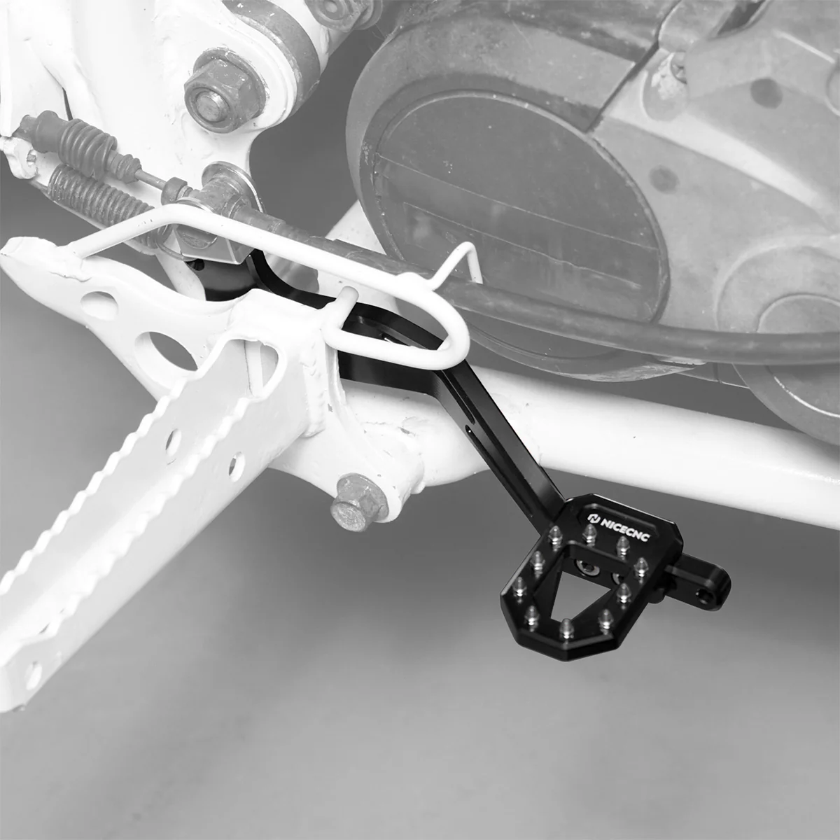 ATV Multi-Position Adjustable Rear Foot Brake Pedal Lever For Yamaha Blaster 200 - Image 4