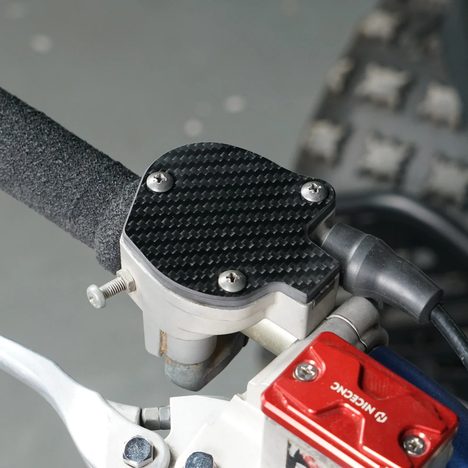 ATV Carbon Fiber Throttle Cover Gear Cap For Yamaha Raptor 700 R YFZ450R 2009-2026 - Image 2