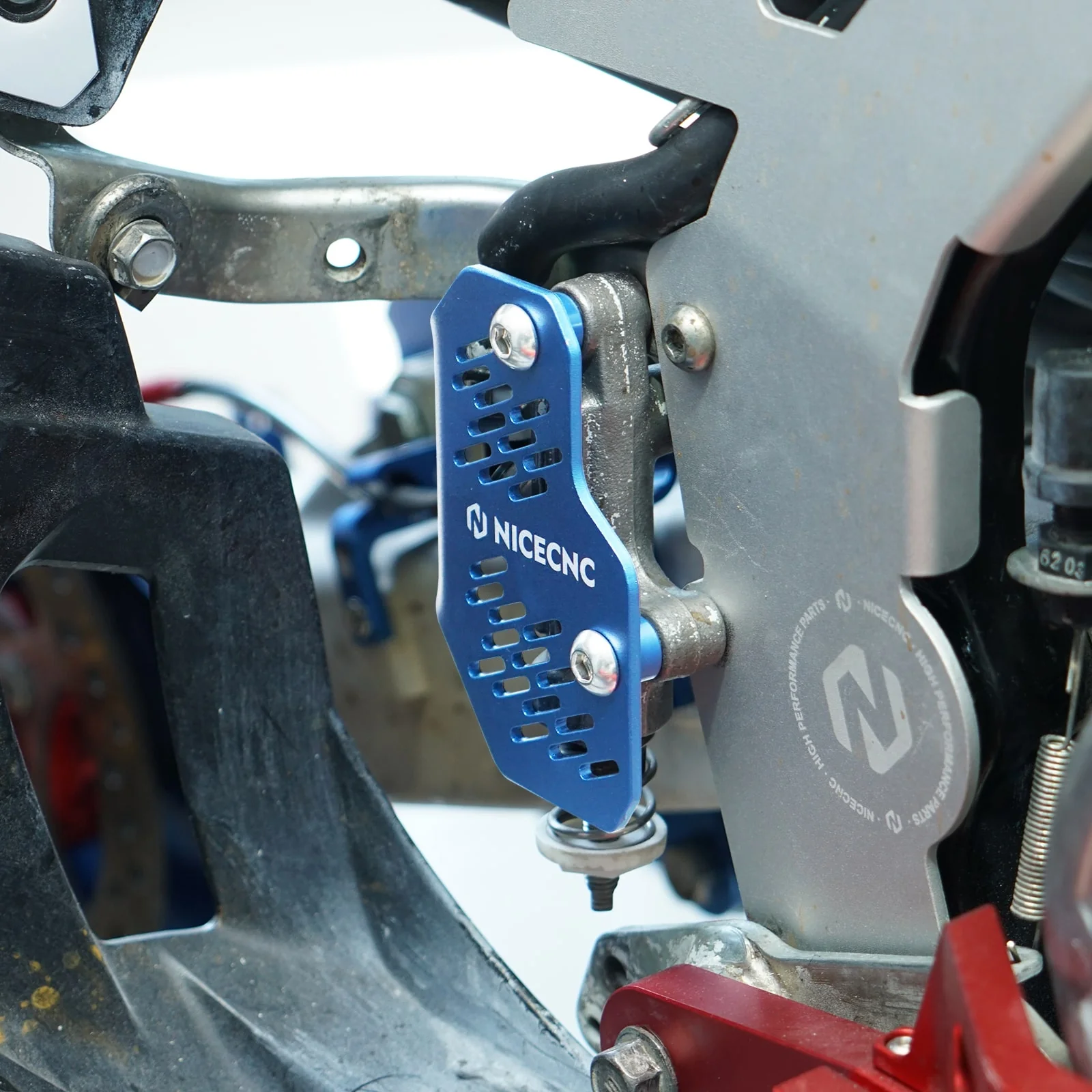 ATV Rear Master Cylinder Cover Guard For Yamaha Raptor 700 R 06-26 YFZ450R 09-26 - Image 6